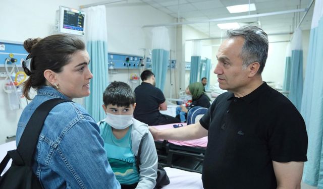 TOGÜ Rektörü Prof. Dr. Fatih Yılmaz’dan Üniversite Hastanesi Acil Servisine Ziyaret