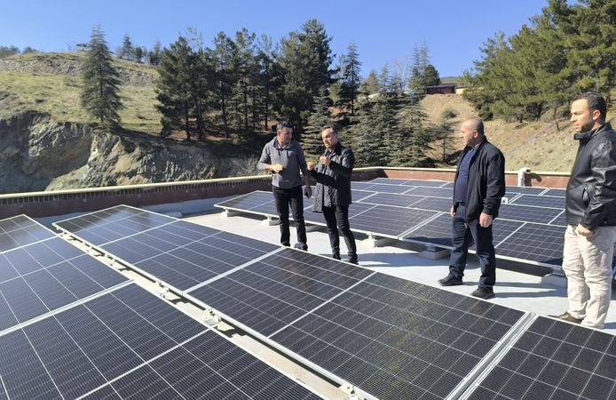 Rektör Yılmaz Yerinde İnceledi: Üniversite Hastanesinde GES Dönemi