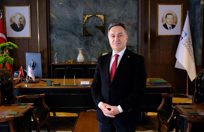 Tokat Gaziosmanpaşa Üniversitesi Rektörü Prof. Dr. Fatih Yılmaz’ın  Ramazan Bayramı Mesajı: