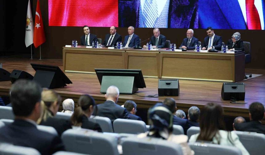 AK Parti MKYK toplantısı başladı