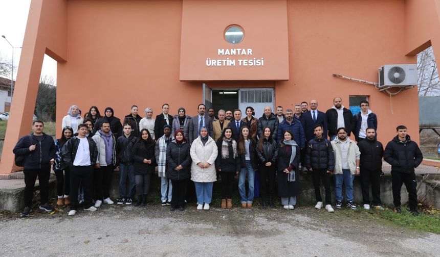 Rektör Prof. Dr. Fatih Yılmaz, Mantar Üretim Tesisini Ziyaret Etti