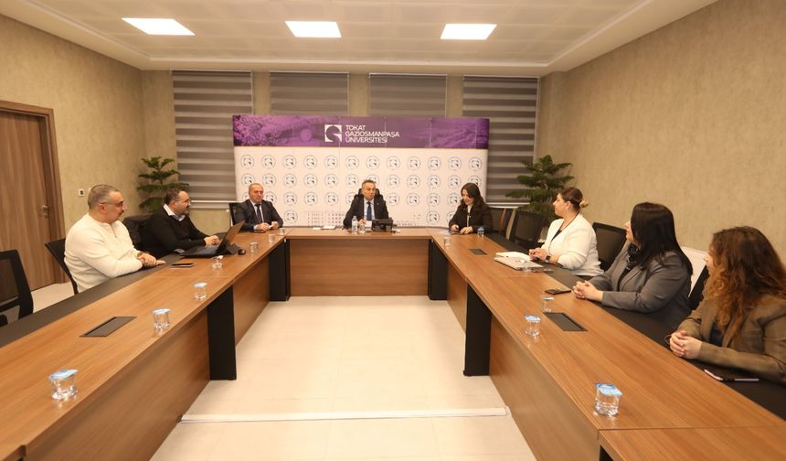 Rektör Yılmaz, Toplumsal Katkı ve Sosyal İnovasyon Çalışmalarını Değerlendirdi