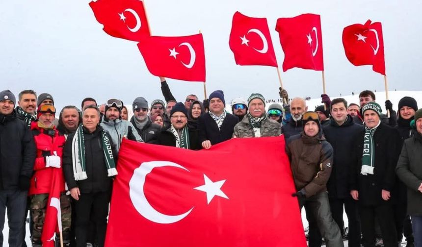 BAŞÇİFTLİK’TE KAR ŞENLİĞİ