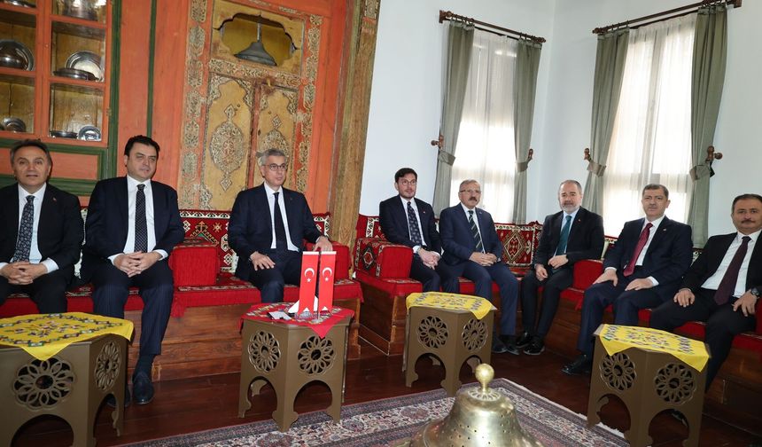 Sağlık Bakanı Memişoğlu Tokat'a geldi, incelemelerde bulundu