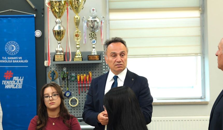 TOGÜ’de Milli Teknoloji Atölyeleri Lise Yaz Okulu Programı Başladı