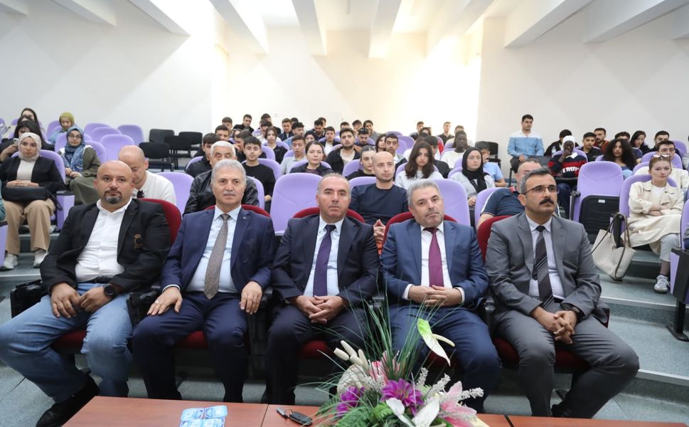 TOGÜ’de Ahilik Geleneği Işığında Girişimcilik ve Ticaret Ahlakı Paneli