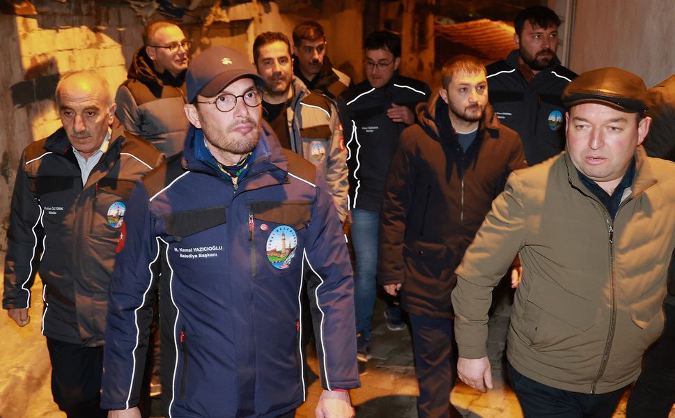 Başkan Yazıcıoğlu, Mahalle Sakinlerinin Sorunlarını Yerinde İnceledi