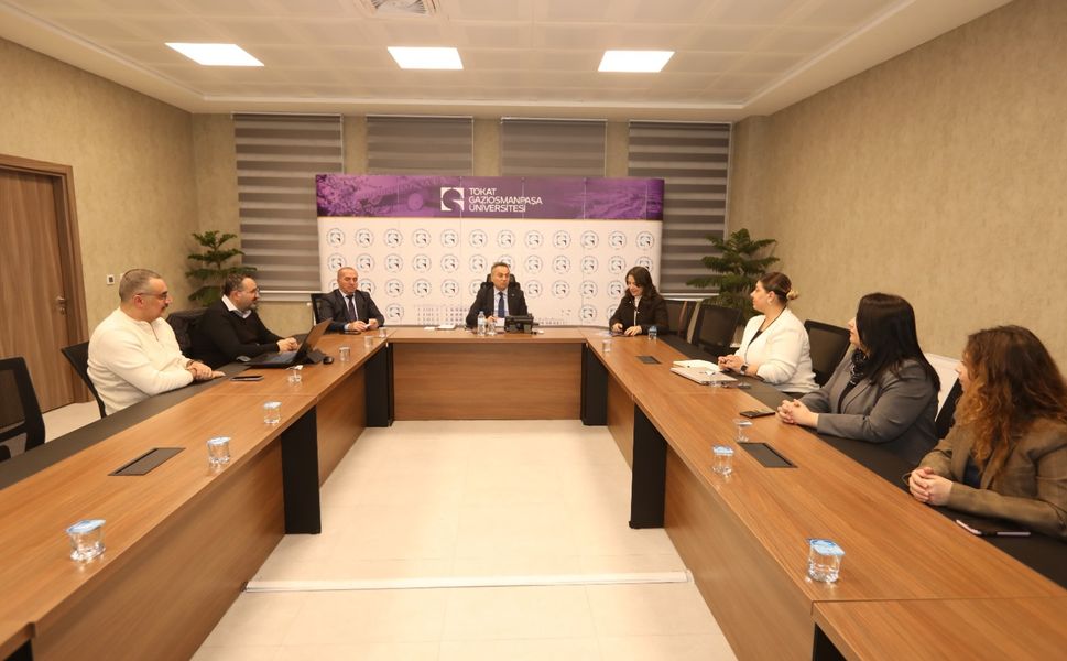 Rektör Yılmaz, Toplumsal Katkı ve Sosyal İnovasyon Çalışmalarını Değerlendirdi