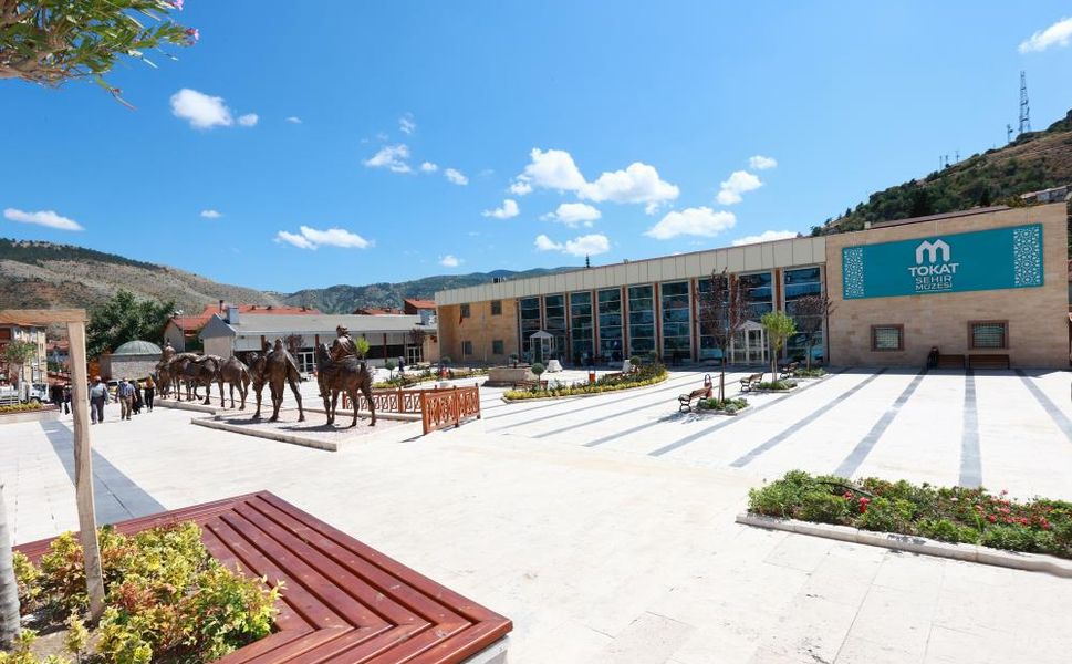 Tokat Belediyesi’nden üreten kadınlara destek