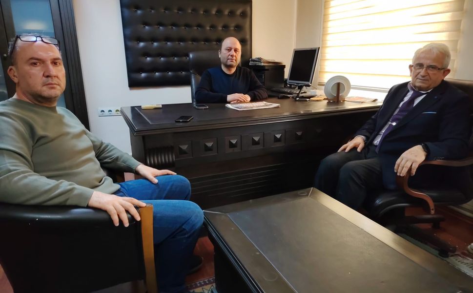 Cemalettin Bilgin’den Tokat Hürsöz ve Tokat Sesimiz Gazetesine ziyaret
