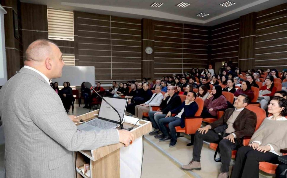 TOGÜ'den yükseköğretimde dönüşüm konferansı