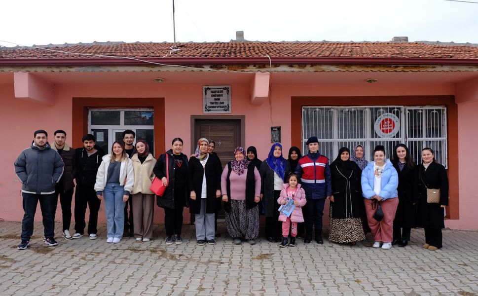 TOGÜ’den Kampüsten Kırsala Dijital Finansal Okuryazarlık Eğitimi