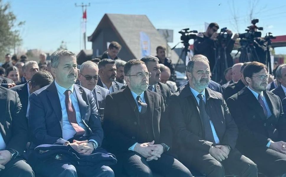 AK Parti Genel Merkez Yerel Yönetimler Başkan Yardımcısı Av. Eyüp Eroğlu Açılış Törenine Katıldı