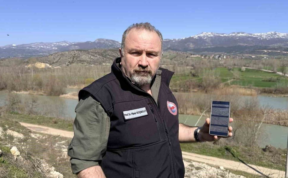 Depreme merkezinde yakalanan uzmanı, depremi anlattı