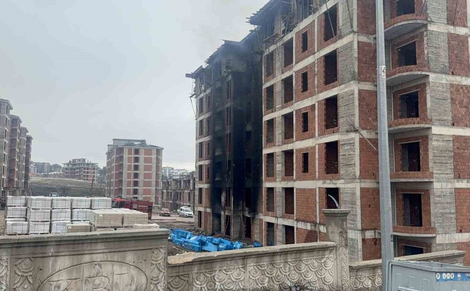 Tokat'ta inşaatta çıkan yangın korkuttu