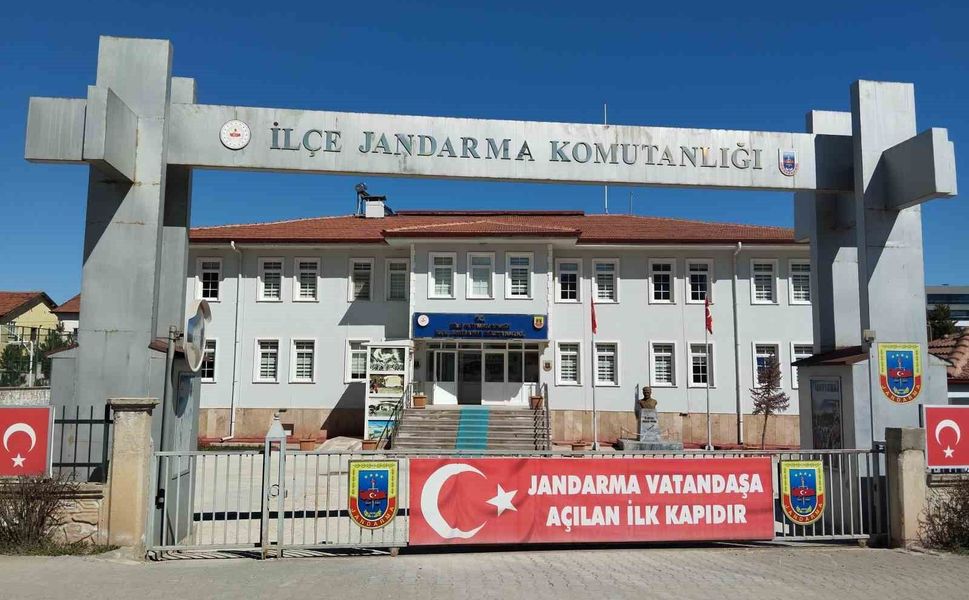 Zile ilçesinde jandarmadan uyuşturucu baskını