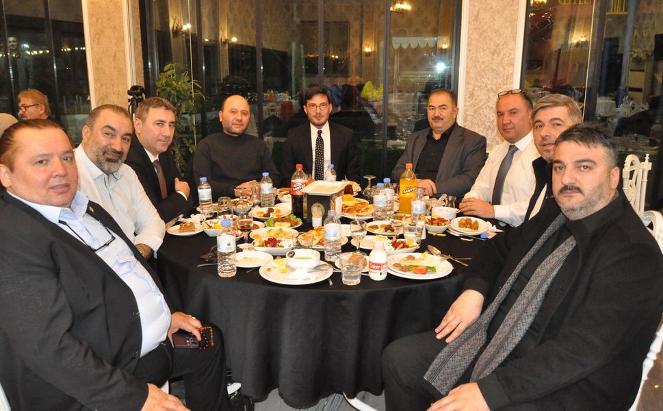 Tokat Belediye Başkanı Yazıcıoğlu, Basın Mensuplarıyla İftarda Bir Araya Geldi