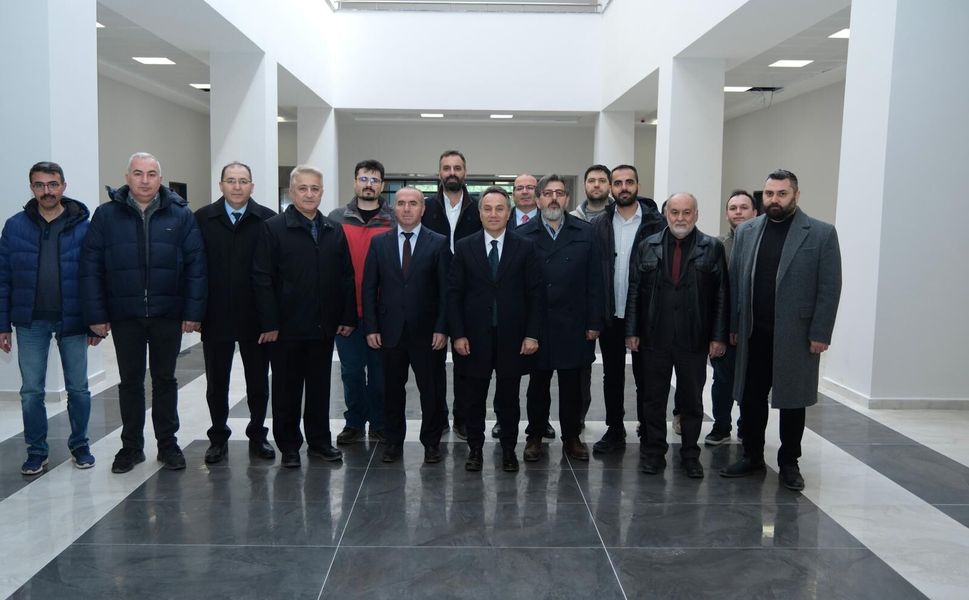 Rektör Yılmaz’dan Yeni Hukuk Fakültesi Binasına İnceleme Ziyareti