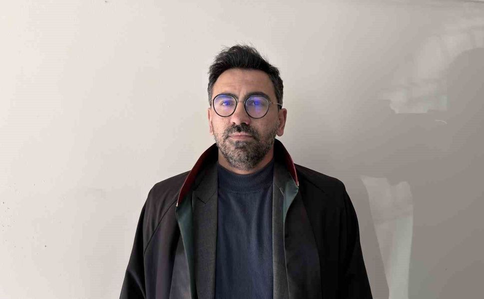 Araçta ölü bulunmuştu, 2 yıl sonra eşini 'kasten öldürme' suçlamasıyla hakim karşısına çıktı