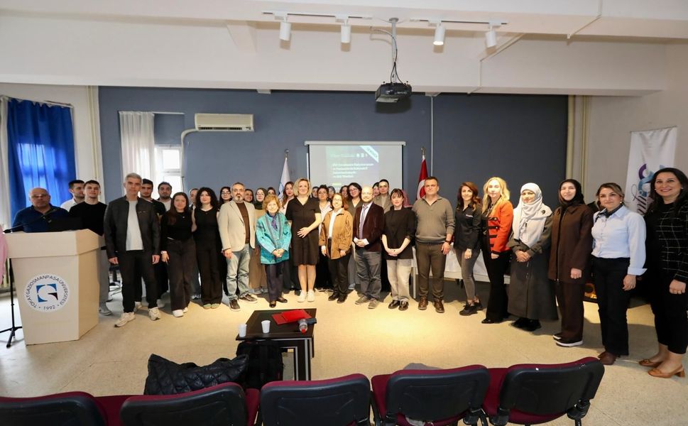 TOGÜ’de “Afet Durumunda Radyokorunma” Semineri Gerçekleştirildi