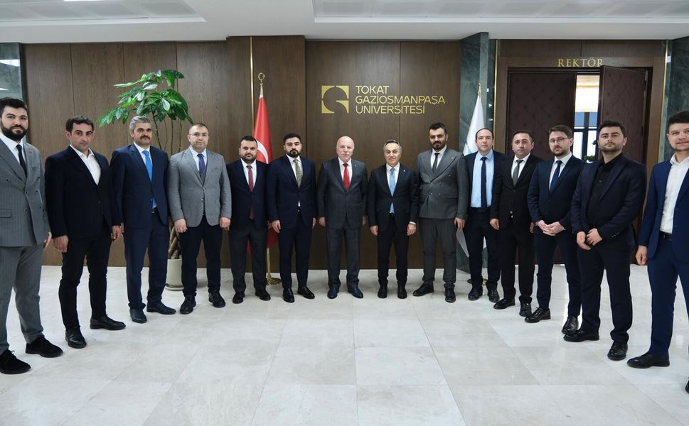 Erzurum Büyükşehir Belediye Başkanı Mehmet Sekmen’den Rektör Yılmaz’a Ziyaret