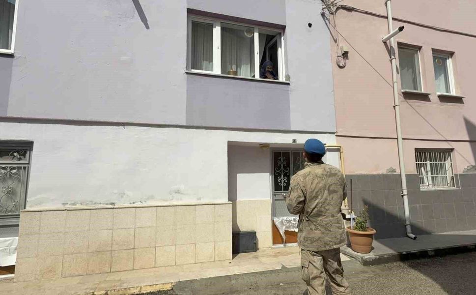Turhal'da taşkın alarmı, jandarma ev ev gezip uyardı