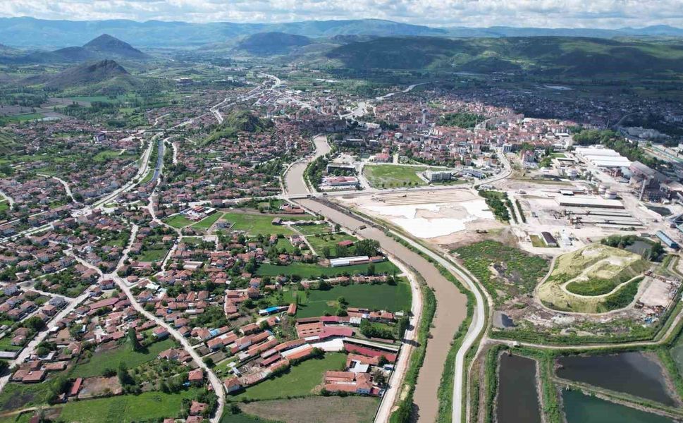 Turhal'da taşkın riski altındaki yerleşim yerleri boşaltılıyor
