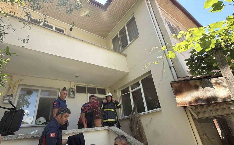 Erbaa'da ev yangınında yaşlı adam hayatını kaybetti