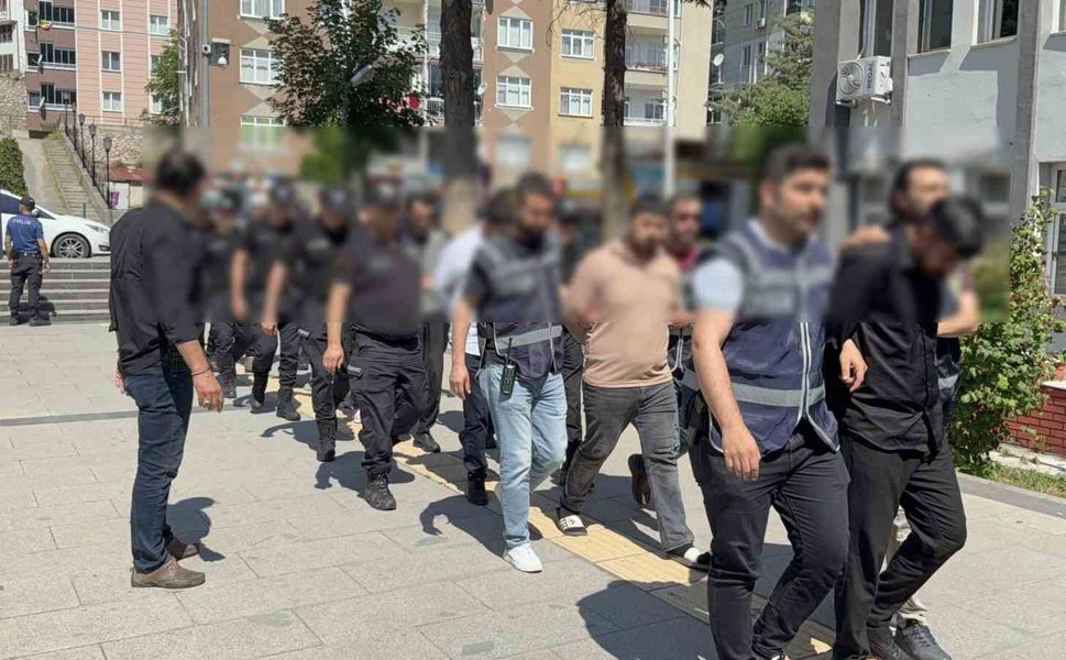 Galericilik üzerinden kurulan vurgun zinciri polis ekiplerince çökertildi