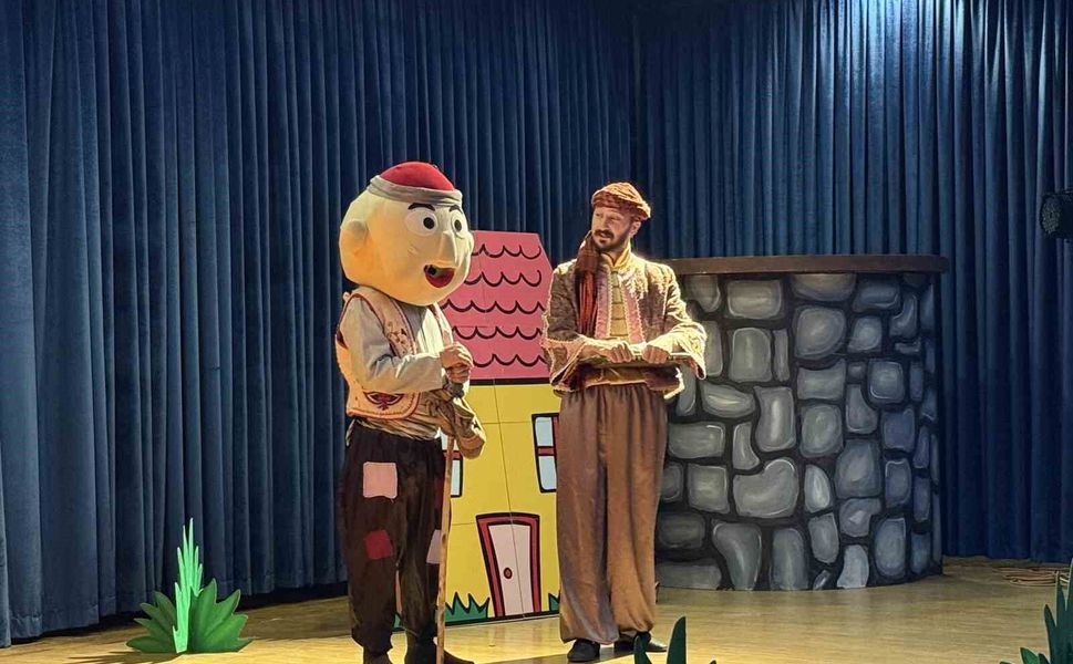 Tokat Belediyesi 1. Tiyatro Festivali tiyatroseverlerden tam not aldı