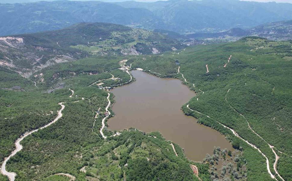 Tokat'ın saklı cenneti Zinav Gölü doğaseverleri mest ediyor
