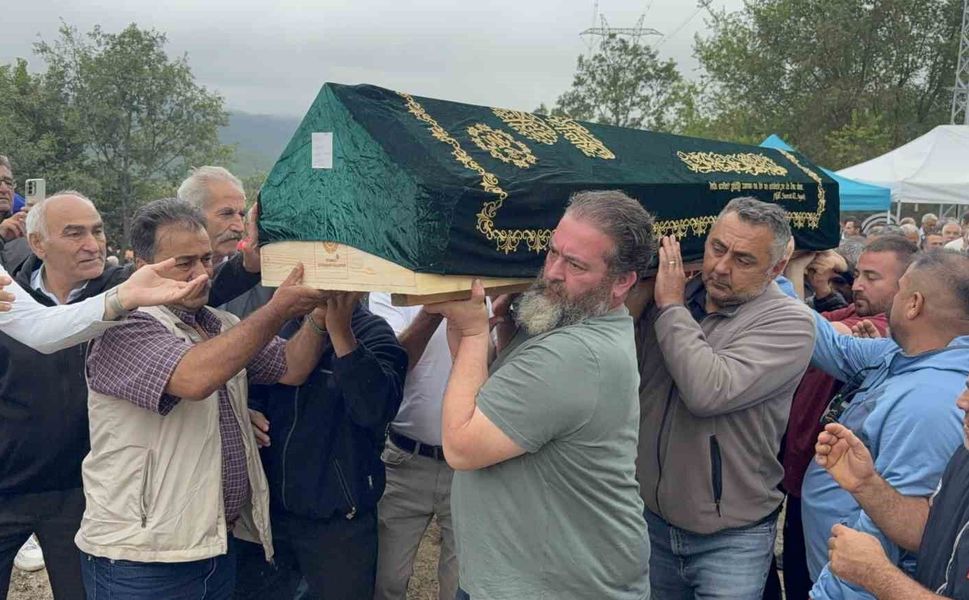 Eren Kaşıkçı memleketi Tokat'ta son yolculuğuna uğurlandı