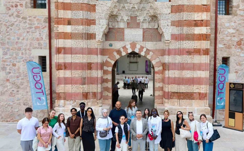 TOGÜ'de Türkçe öğrenen uluslararası öğrenciler Tokat'ın kültürel mirasını keşfetti
