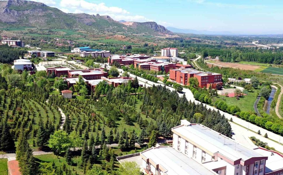 TOGÜ'den yaşam boyu öğrenmeye güçlü katkı