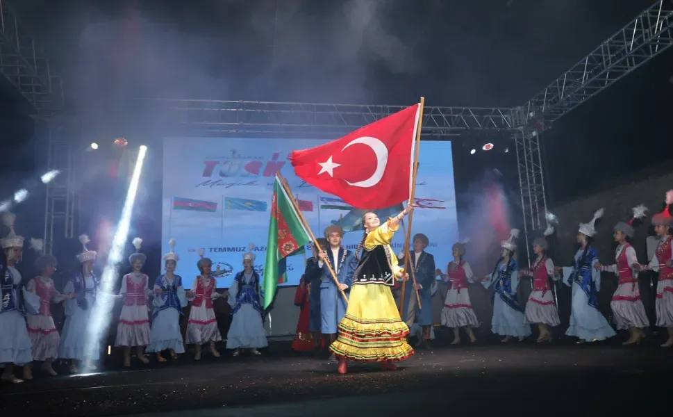BAŞKAN YAZICIOĞLU: "TÜRK DÜNYASI'NIN EZGİLERİNİ, KÜLTÜRÜNÜ TOKAT'TA BULUŞTURDUK"