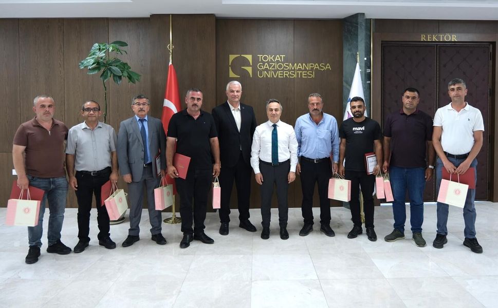 Rektör Yılmaz’dan TOGÜ Çevre ve Kaynak Yönetimine Katkı Sunan Personele Teşekkür