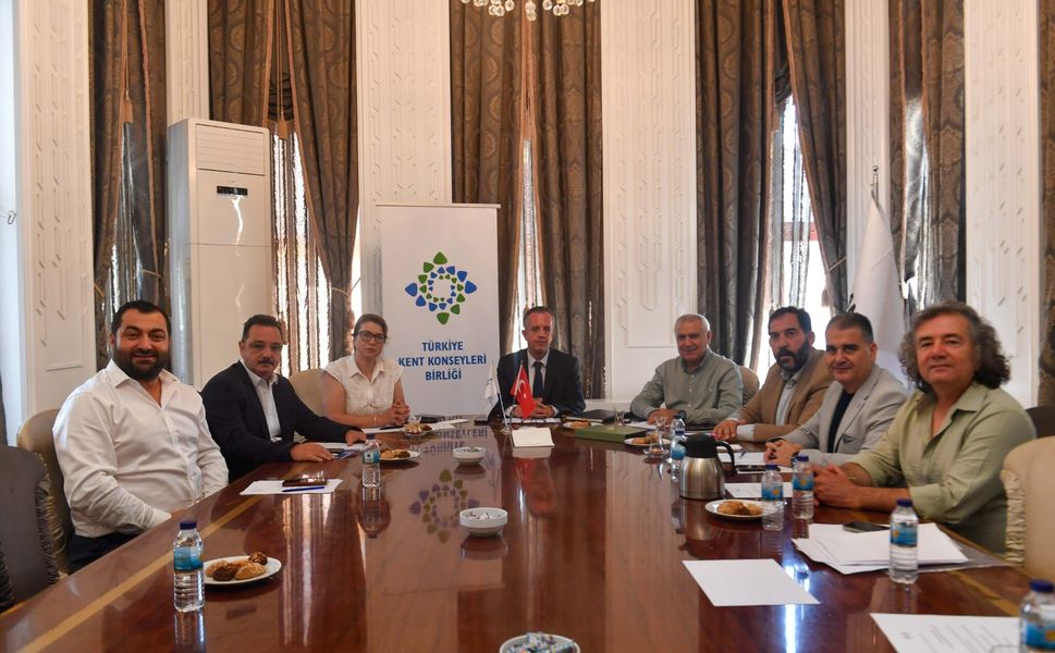 Kent Konseyleri Birliği’nde Yeni Başkan Seçildi