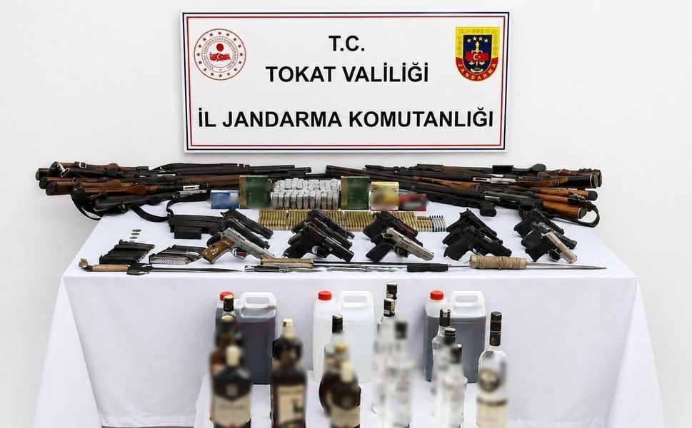 Tokat'ta 19 adrese eş zamanlı operasyon: 14 gözaltı