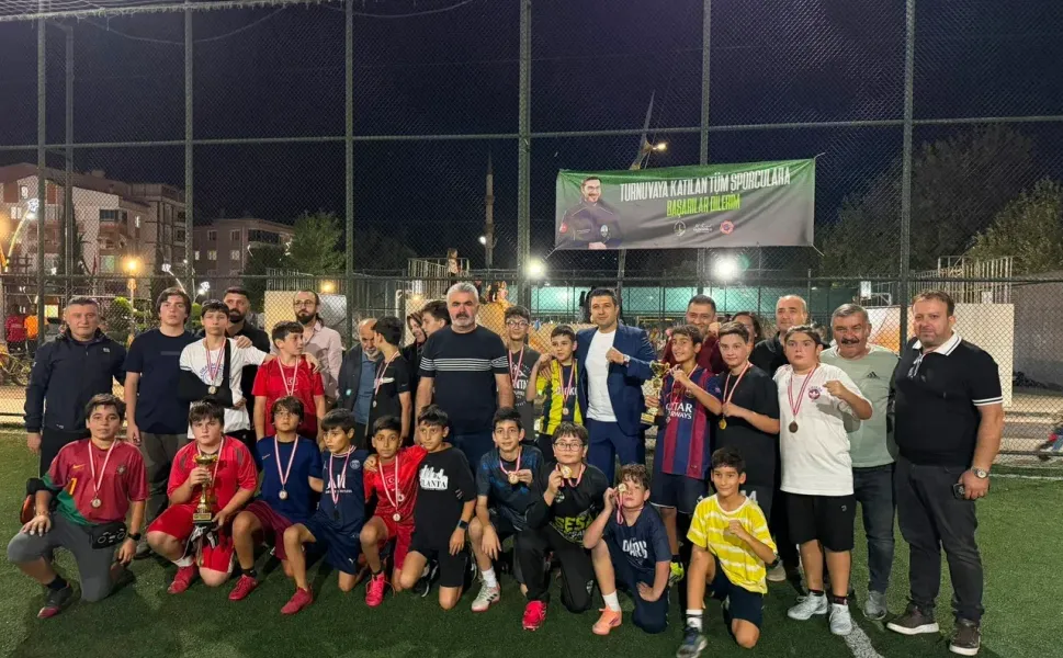 MAHALLELER ARASI FUTBOL VE 3X3 SOKAK BASKETBOLU TURNUVALARI TAMAMLANDI