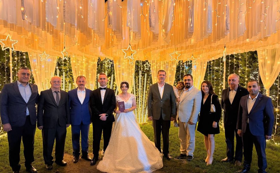 Tokat’ta Yılmaz ve Par Ailelerinin Mutlu Günü: Arife ve Şamil Dünya evine Girdi
