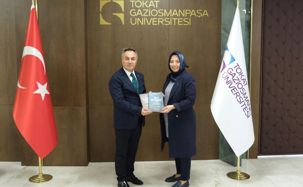 Yeşilay Tokat Şubesi Başkanı Şeyda Ateş’ten Rektör Yılmaz’a Ziyaret