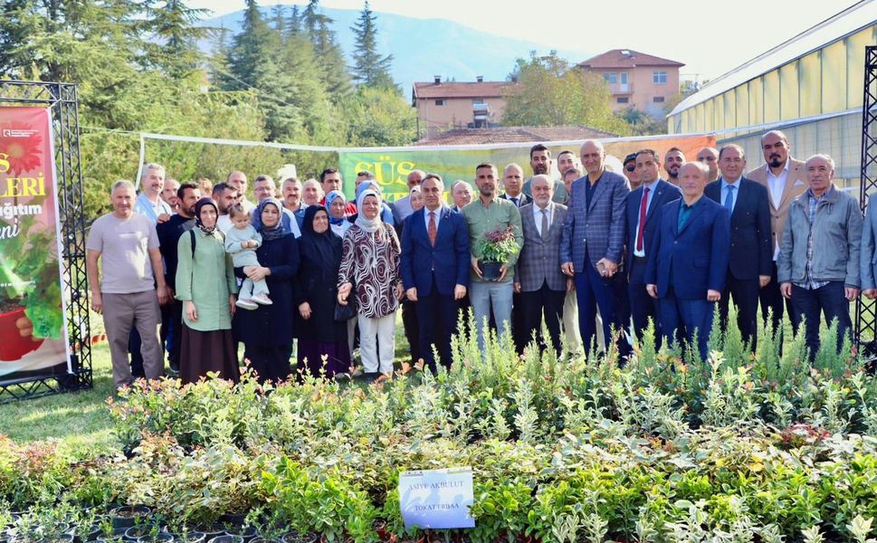 TOGÜ’den Tokat’ta Süs Bitkileri Yetiştiriciliğine Destek