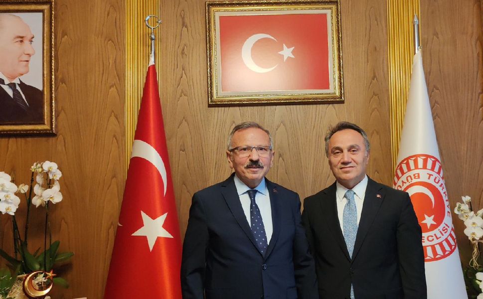 TOGÜ Rektörü Yılmaz'dan TBMM Başkanvekili Beyazıt’a Hayırlı Olsun Ziyareti