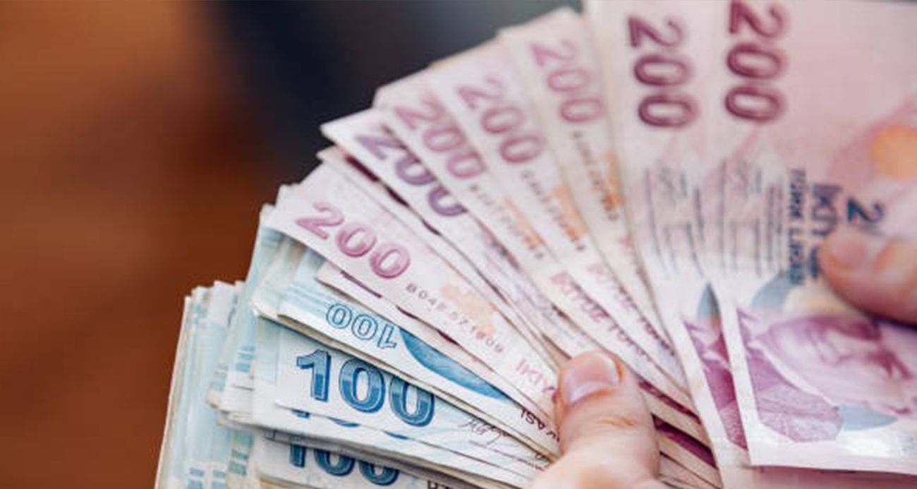 Emekli aylıklarını 16 bin 881 TL’ye çıkaran teklif komisyonda kabul edildi