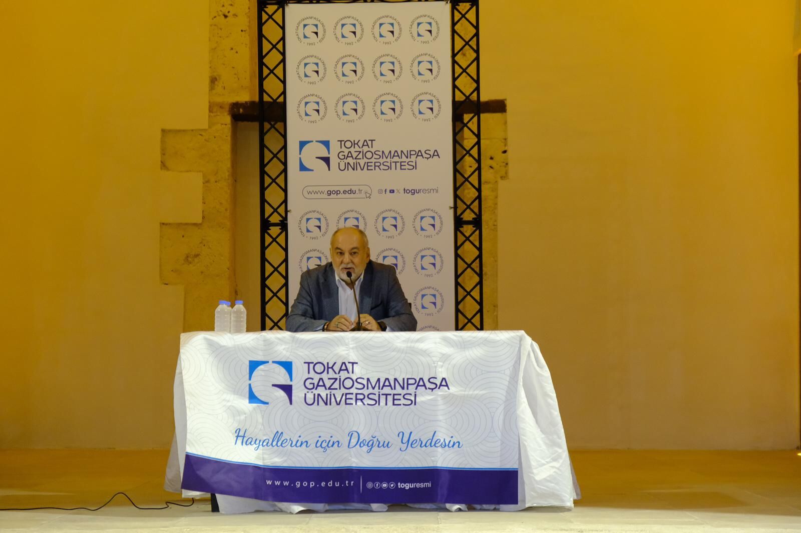 "Türkiye’yi 12 Eylül’e Götüren İç ve Dış Dinamikler" Konferansı TOGÜ’de Yapıldı