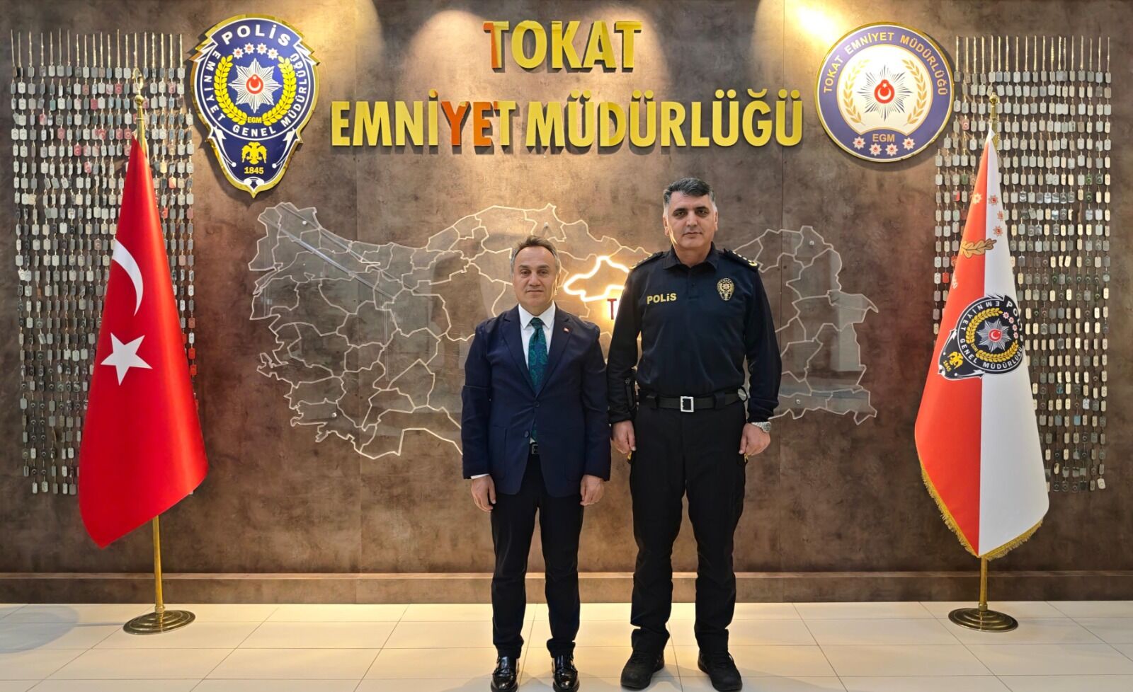 Rektör Yılmaz’dan Tokat İl Emniyet Müdürü Kenan Şengül’e Hayırlı Olsun Ziyareti